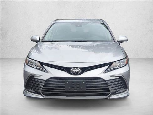 Used 2024 Toyota Camry LE image 2
