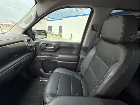 Used 2020 Chevrolet Silverado 1500 LT Trail Boss image 37