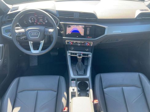 Certified 2025 Audi Q3 2.0T Premium w/ Convenience Package image 16