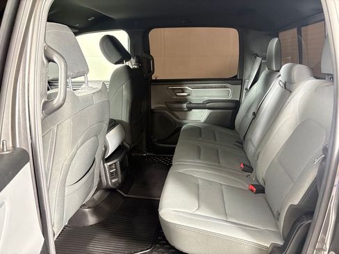 Used 2021 RAM 1500 Big Horn RWD image 35