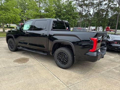 New 2026 Toyota Tundra SR5 AWD/4WD image 3