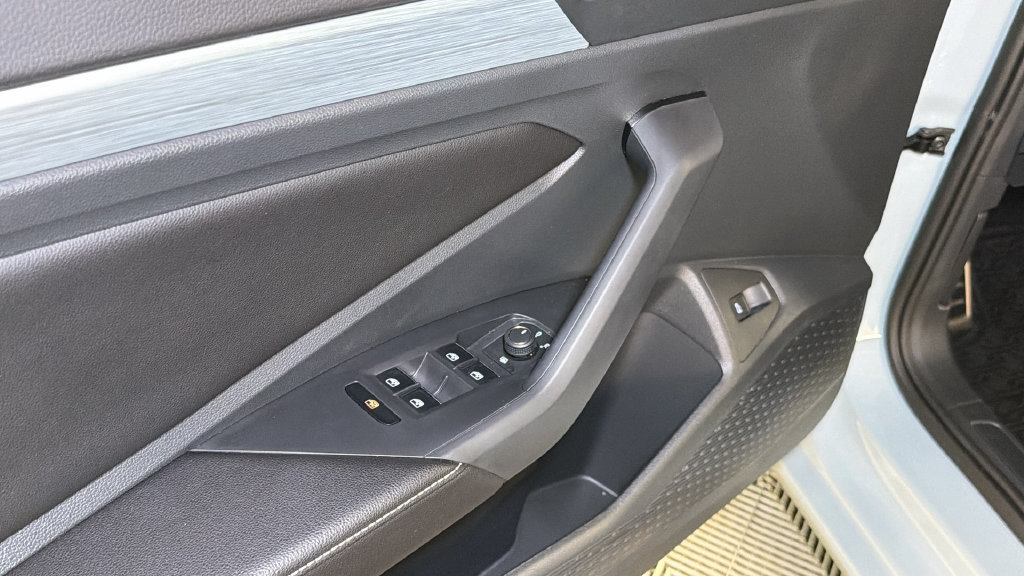 Certified 2026 Volkswagen Jetta Sport FWD image 15