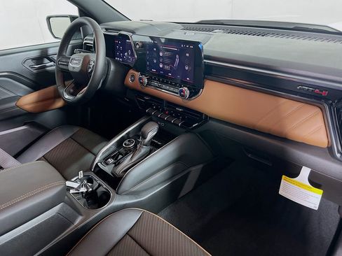 New 2026 GMC Canyon AT4 image 22