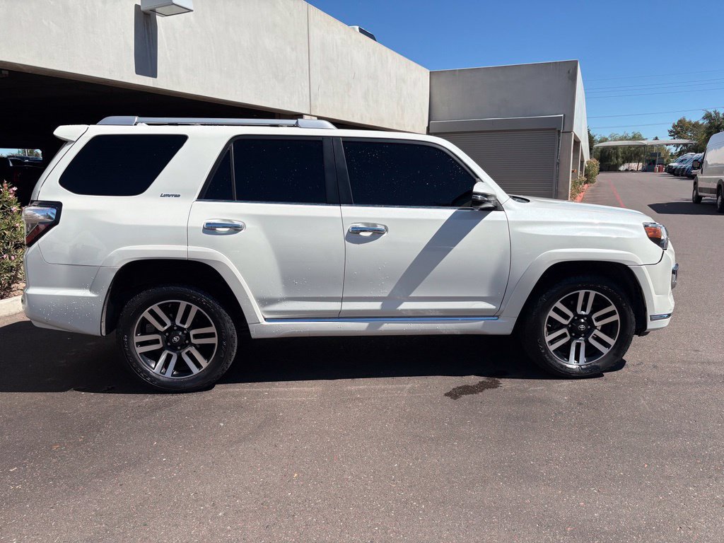 Used 2017 Toyota 4Runner Limited AWD/4WD image 4