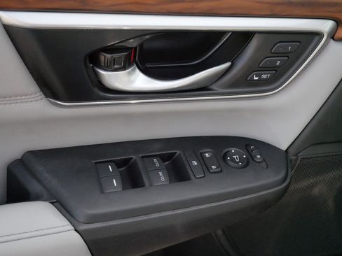 Used 2022 Honda CR-V EX-L image 19