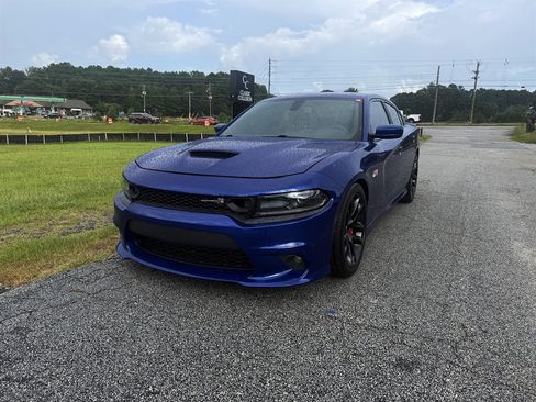 Used 2021 Dodge Charger Scat Pack RWD image 1