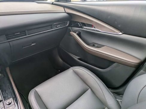 Certified 2025 MAZDA CX-30 AWD 2.5 S w/ Premium Package image 15
