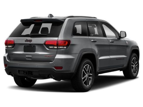 Certified 2018 Jeep Grand Cherokee Trailhawk AWD/4WD image 2