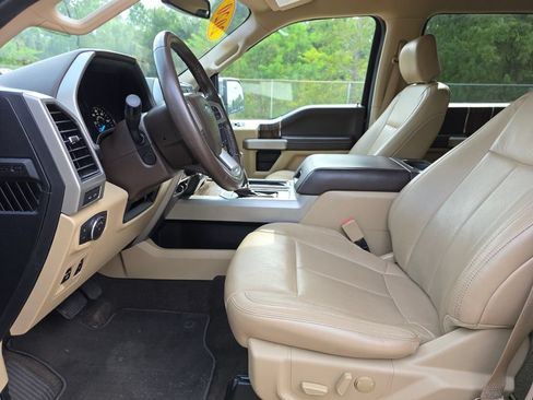 Used 2020 Ford F150 Lariat w/ Equipment Group 502A Luxury RWD image 24