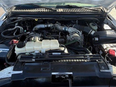 Used 2001 Ford F450 XL image 20