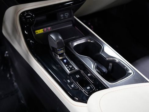 Used 2024 Lexus NX 350h AWD image 13