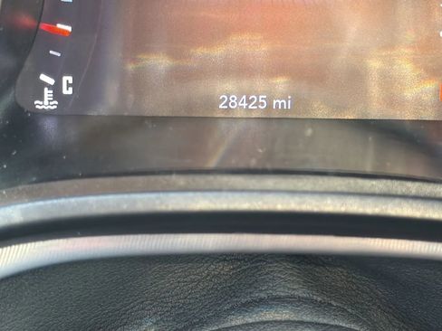 Used 2022 Dodge Challenger GT RWD image 16