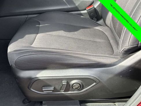 Used 2023 Jeep Grand Cherokee L Laredo image 5