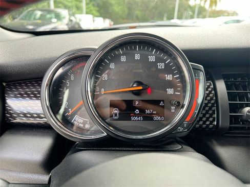 Used 2019 MINI Cooper S w/ Signature Upholstery Package image 14