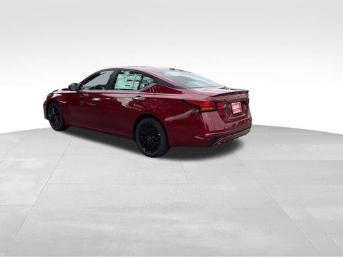 New 2025 Nissan Altima 2.5 SV w/ SV Special Edition Package image 2