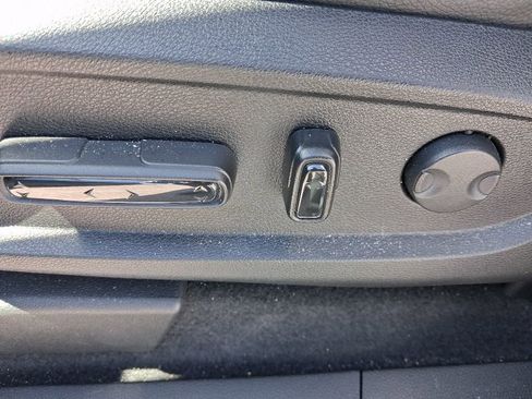 Used 2023 Honda Pilot Touring image 20