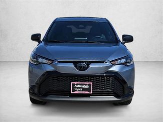 Used 2025 Toyota Corolla Cross AWD Hybrid video 2