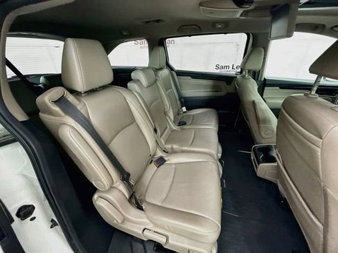 Used 2019 Honda Odyssey Elite image 32