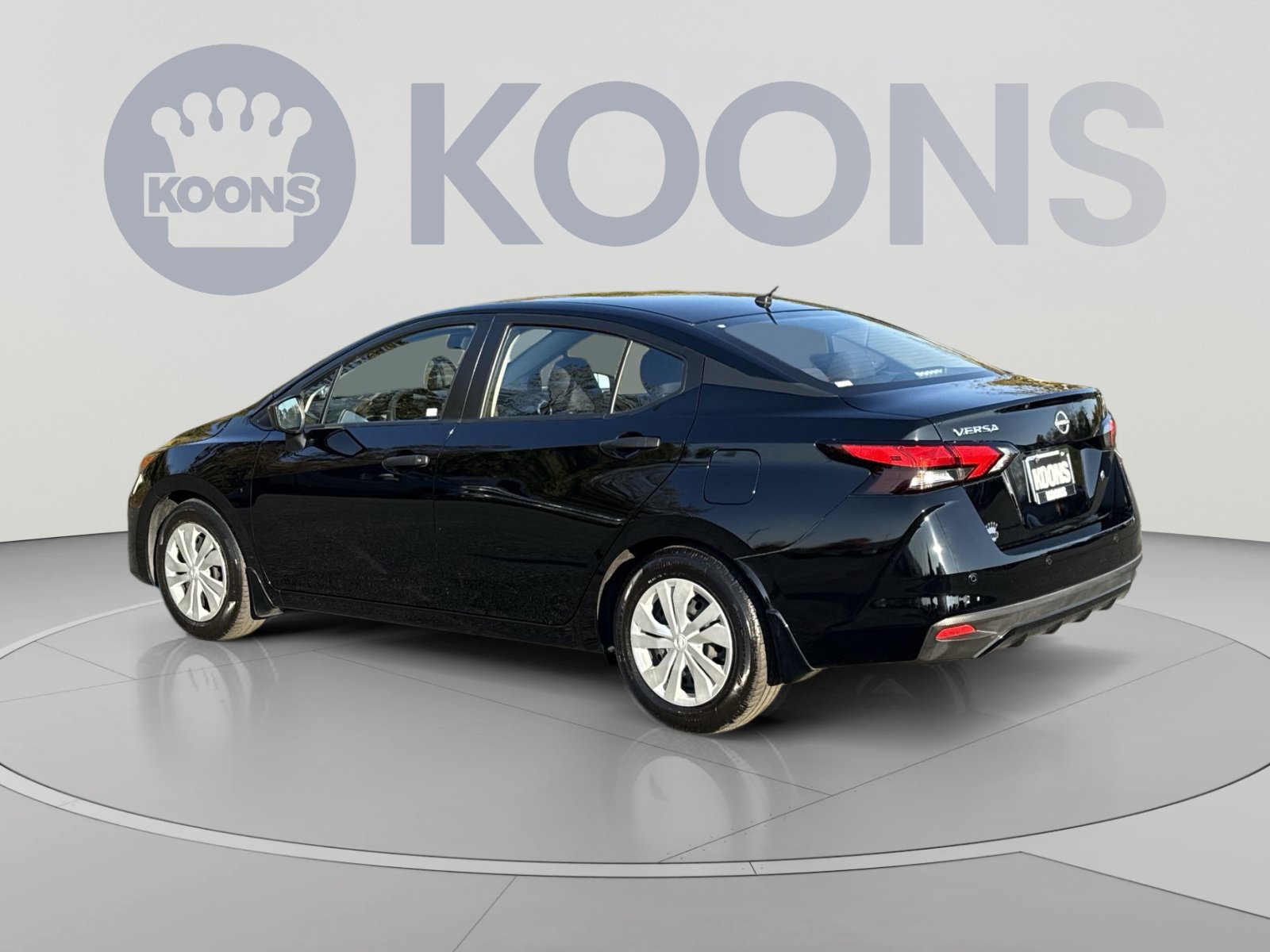 Used 2023 Nissan Versa S w/ Trunk Package FWD image 8
