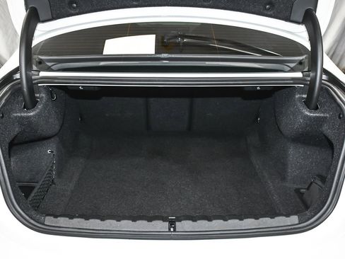 Used 2024 BMW M4 xDrive Competition w/ M Carbon Exterior Package image 73