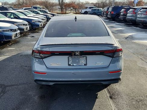 Used 2023 Honda Accord Sport image 5