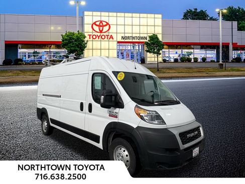 Used 2020 RAM ProMaster 2500 w/ Interior Convenience Group image 14