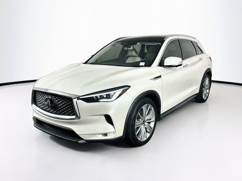 Used 2021 INFINITI QX50 Sensory w/ Cargo Package AWD/4WD image 3