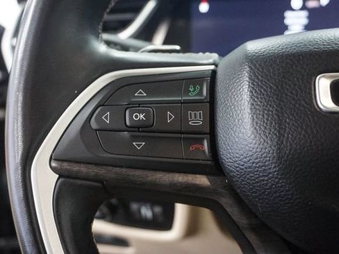 Used 2022 Jeep Grand Cherokee L Limited AWD/4WD image 25