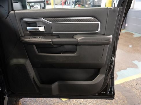 New 2026 RAM 2500 Big Horn AWD/4WD image 30