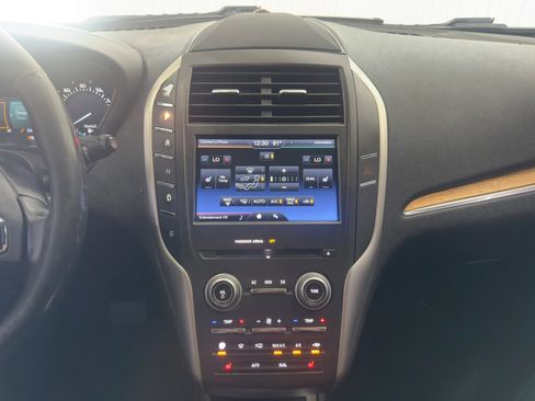 Used 2015 Lincoln MKC FWD w/ Equipment Group 101A Select image 13