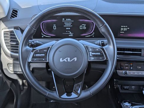 Used 2025 Kia Seltos S FWD image 15