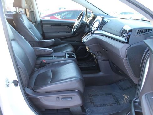 Used 2019 Honda Odyssey Elite image 18
