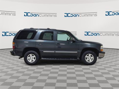 Used 2006 Chevrolet Tahoe LS w/ Smart Select Package image 9