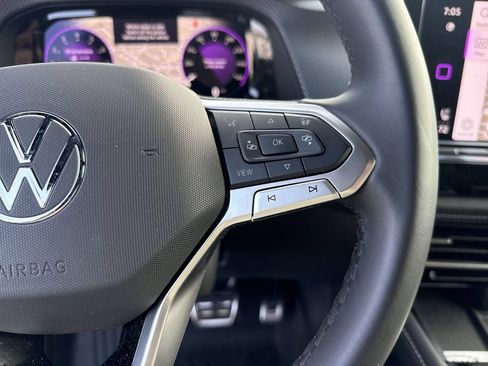 Certified 2024 Volkswagen Atlas Cross Sport SEL Premium R-Line AWD/4WD image 20