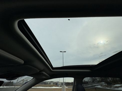 Used 2021 Subaru Forester Limited w/ Popular Package #3 image 26