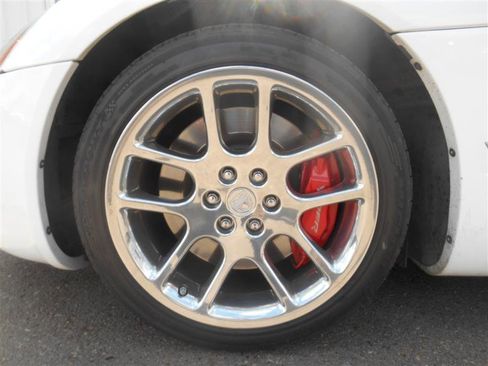Used 2004 Dodge Viper SRT-10 image 22