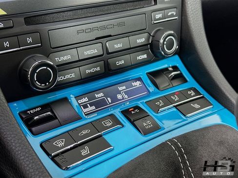 Used 2020 Porsche 718 Cayman GT4 image 13