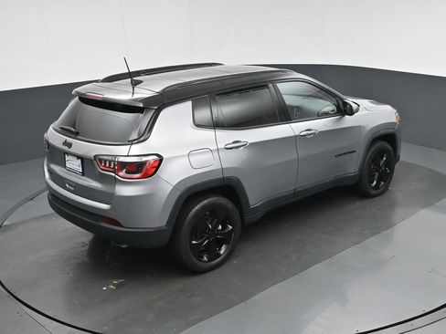 Used 2019 Jeep Compass Latitude AWD/4WD image 55