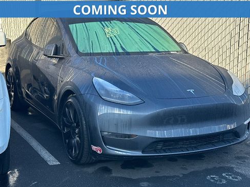 Used 2022 Tesla Model Y Performance AWD/4WD image 1