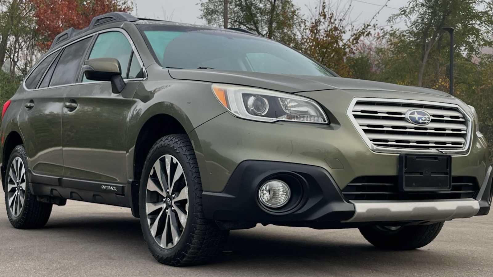 Used 2015 Subaru Outback 2.5i Limited AWD/4WD image 21