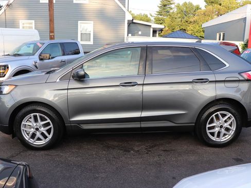 Used 2024 Ford Edge SEL AWD/4WD image 2