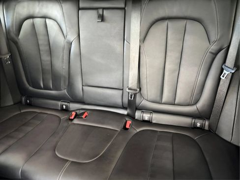 Used 2022 BMW X5 xDrive40i w/ Premium Package AWD/4WD image 20