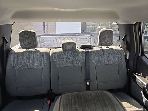 Used 2023 Ford F150 XLT image 10