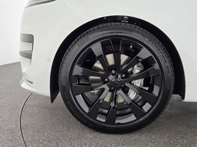 New 2026 Land Rover Range Rover Sport Dynamic SE AWD/4WD image 9