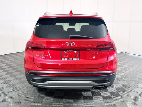 Used 2023 Hyundai Santa Fe SEL FWD image 4