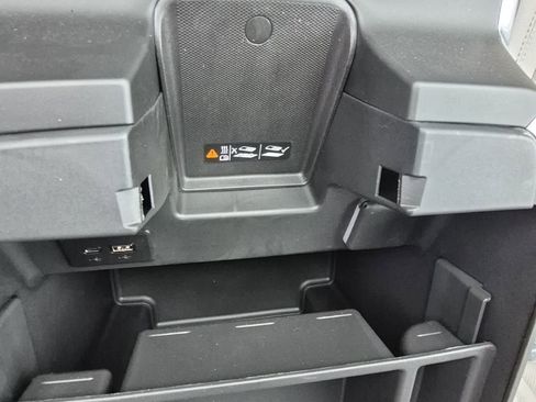 New 2026 GMC Sierra 1500 SLT w/ SLT Premium Package image 30