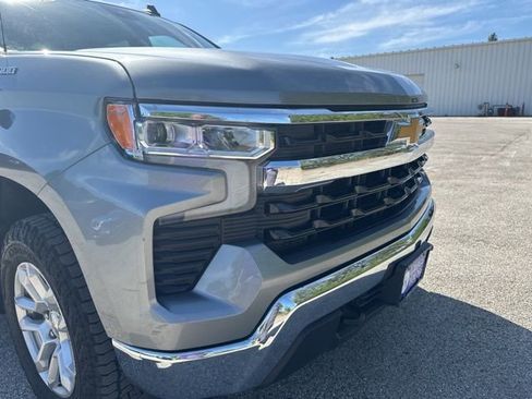 Used 2023 Chevrolet Silverado 1500 LT w/ Max Trailering Package AWD/4WD image 10