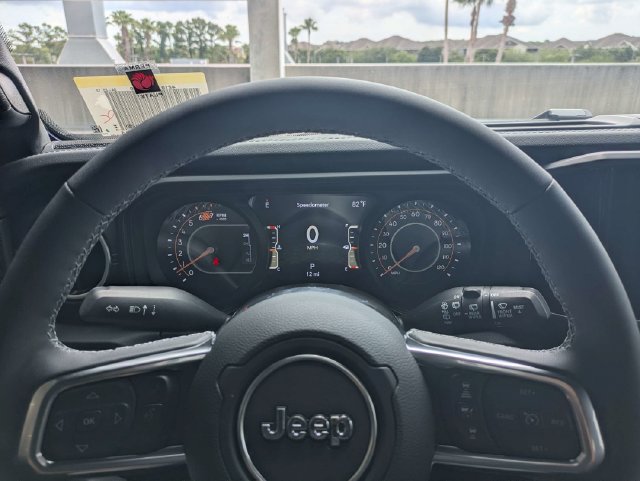 New 2026 Jeep Wrangler Unlimited Sahara AWD/4WD image 34