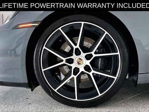 Used 2025 Porsche 911 Carrera T RWD image 12