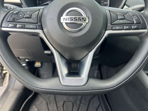 Used 2019 Nissan Altima 2.5 S FWD image 9